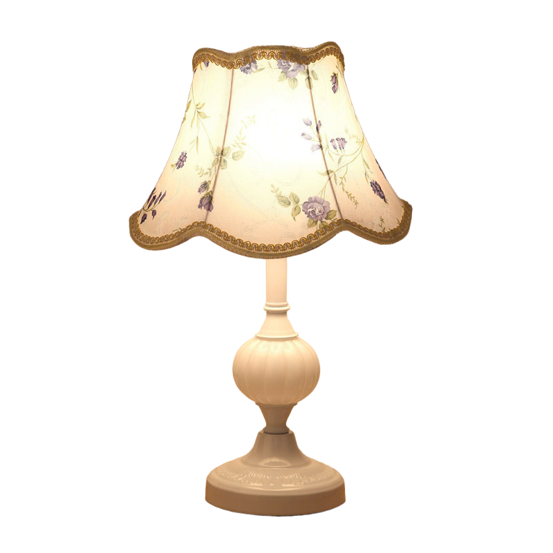 european minimalist glass table lamp – pattern 1